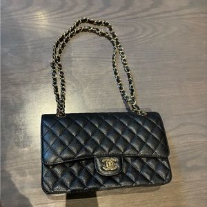 Chanel Classic Handbag Grained Calfskin & Gold-Tone Metal Black